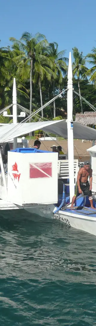 Negros – auf dem Tauchboot